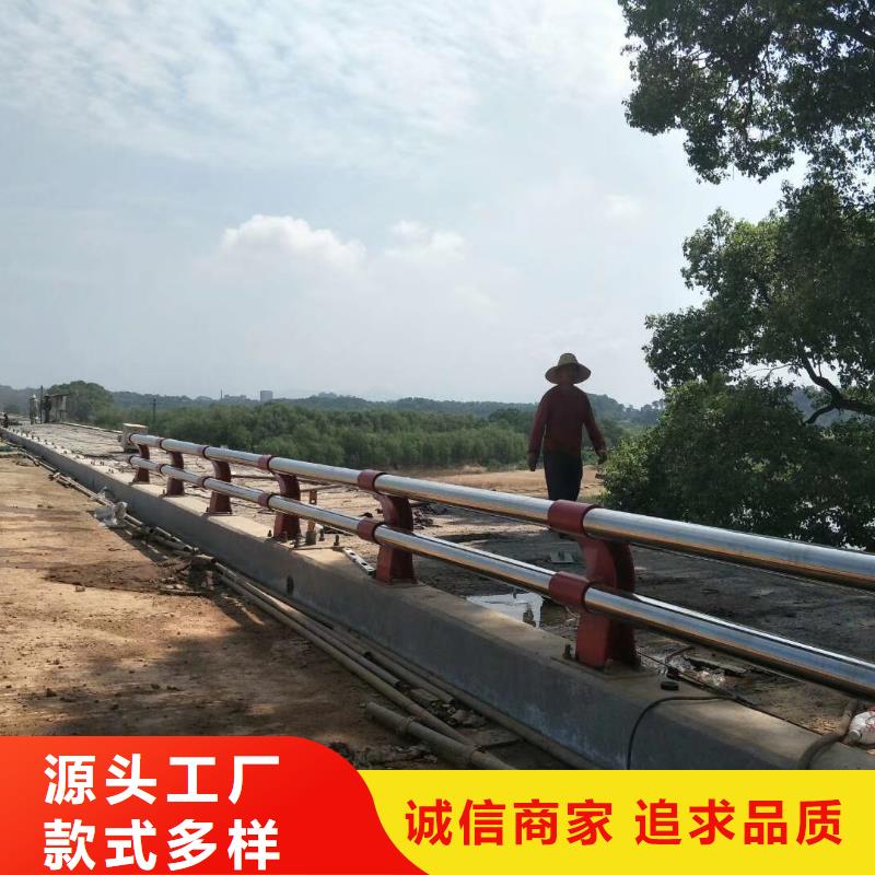 防撞护栏桥梁防撞护栏专业生产N年