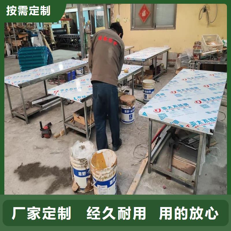 定制电动推拉铅门