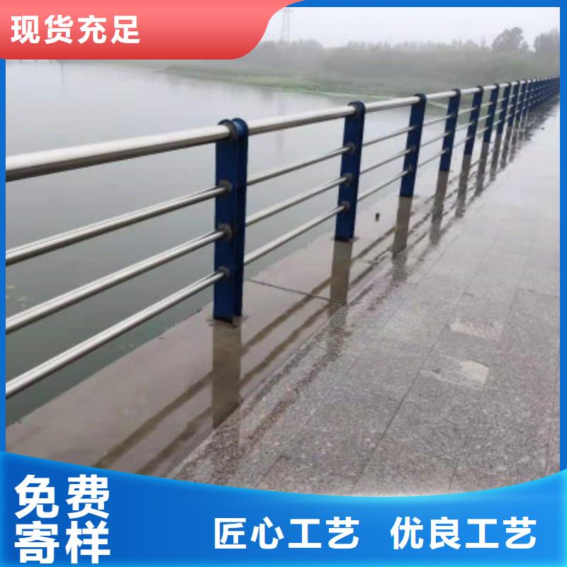 不锈钢复合管防撞护栏立柱交货准时