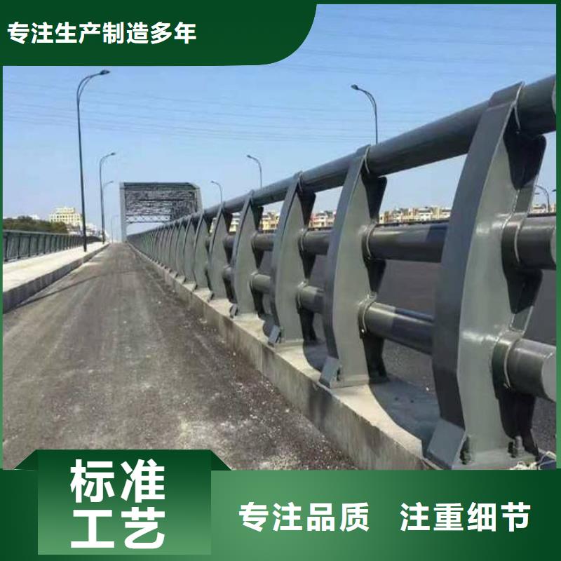 防撞护栏q235b波形护栏板厂家直接面向客户