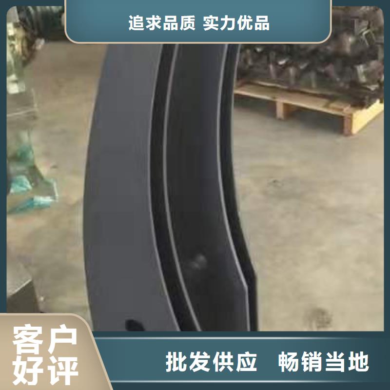 414河堤防撞护栏用心做产品