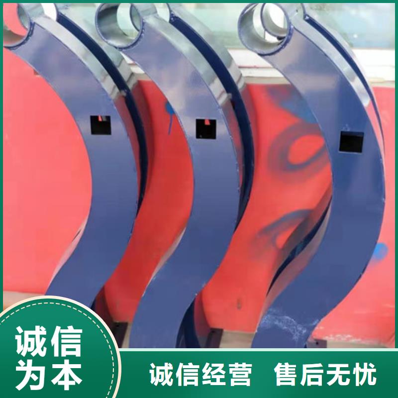 不锈钢复合管护栏立柱厂家品控严格