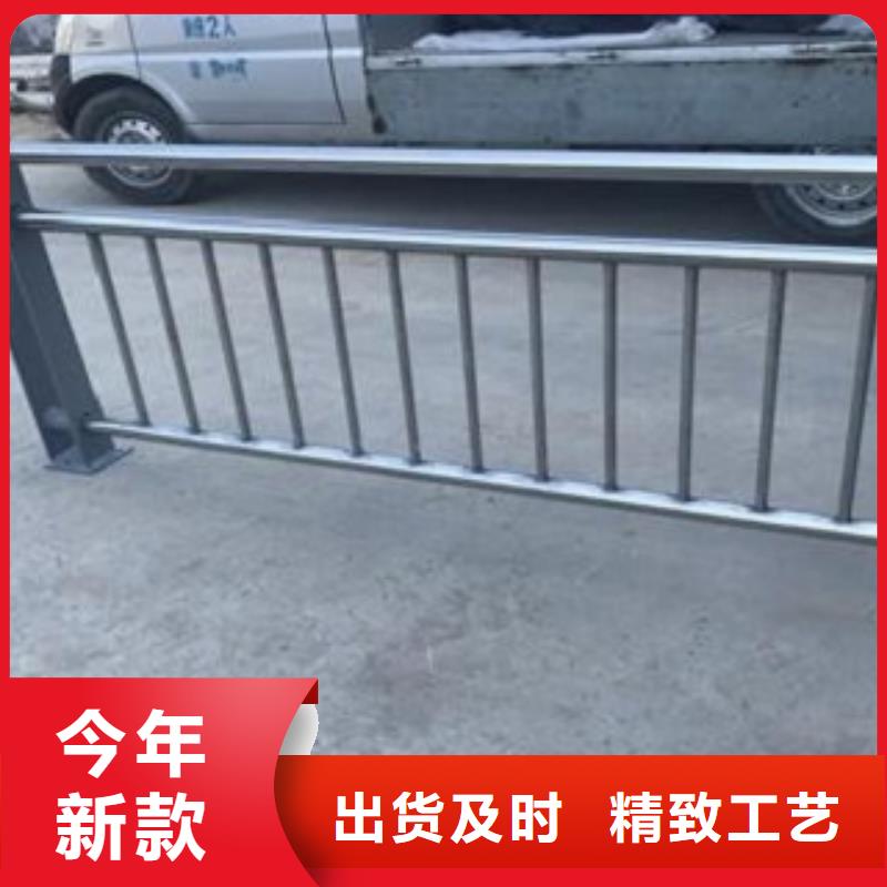 不锈钢复合管防撞护栏立柱快速生产