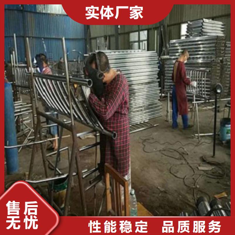 防撞桥梁栏杆_LED灯光护栏实体诚信经营