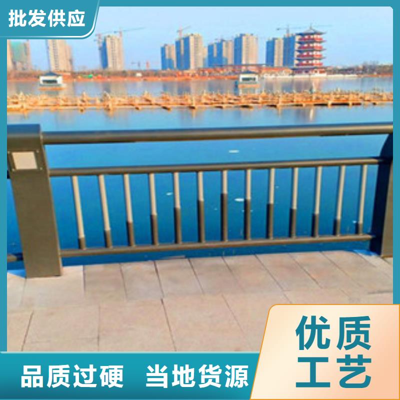 辰铭灯光护栏用途广
