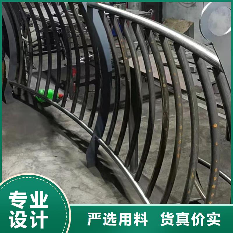 灯光护栏道路防撞护栏产地直供