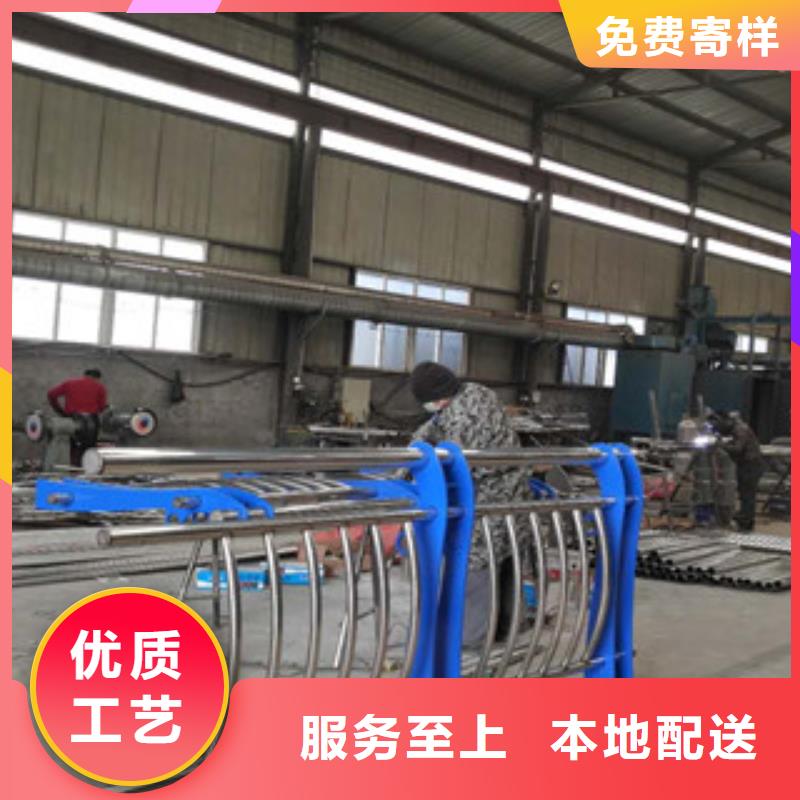 不锈钢复合管镀锌喷塑钢板立柱欢迎来厂考察
