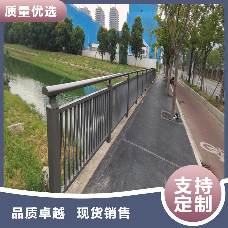 交通道路防撞护栏强度高抗冲击