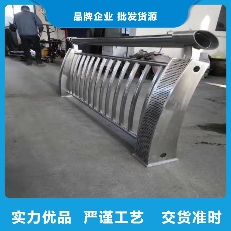 Q235桥梁防撞栏杆安装方便