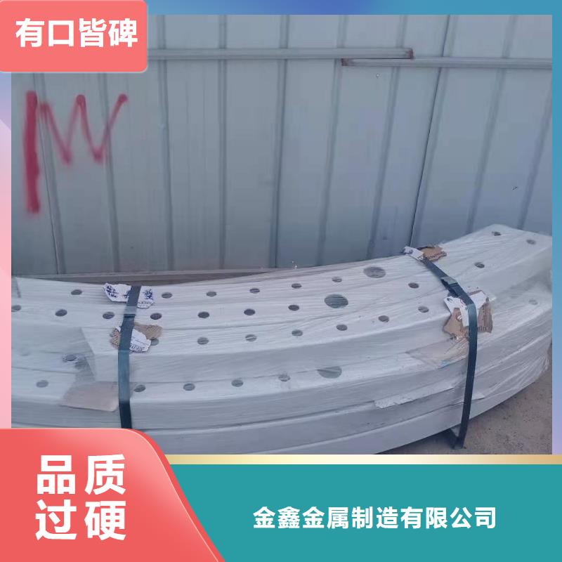 铸造石仿石护栏立柱镀锌波形护栏追求细节品质