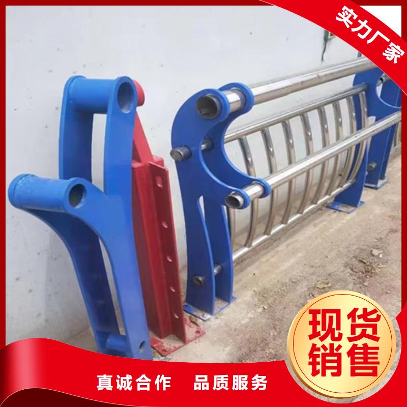 波形梁钢护栏厂家，货源足