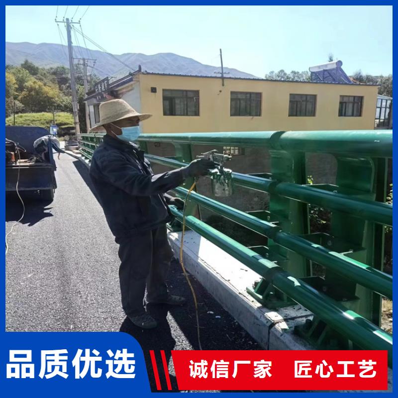 防撞护栏图片实体大厂可放心采购