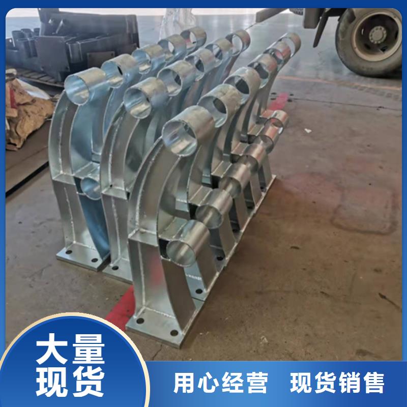 有现货的不锈钢钢丝绳护栏图片实体厂家
