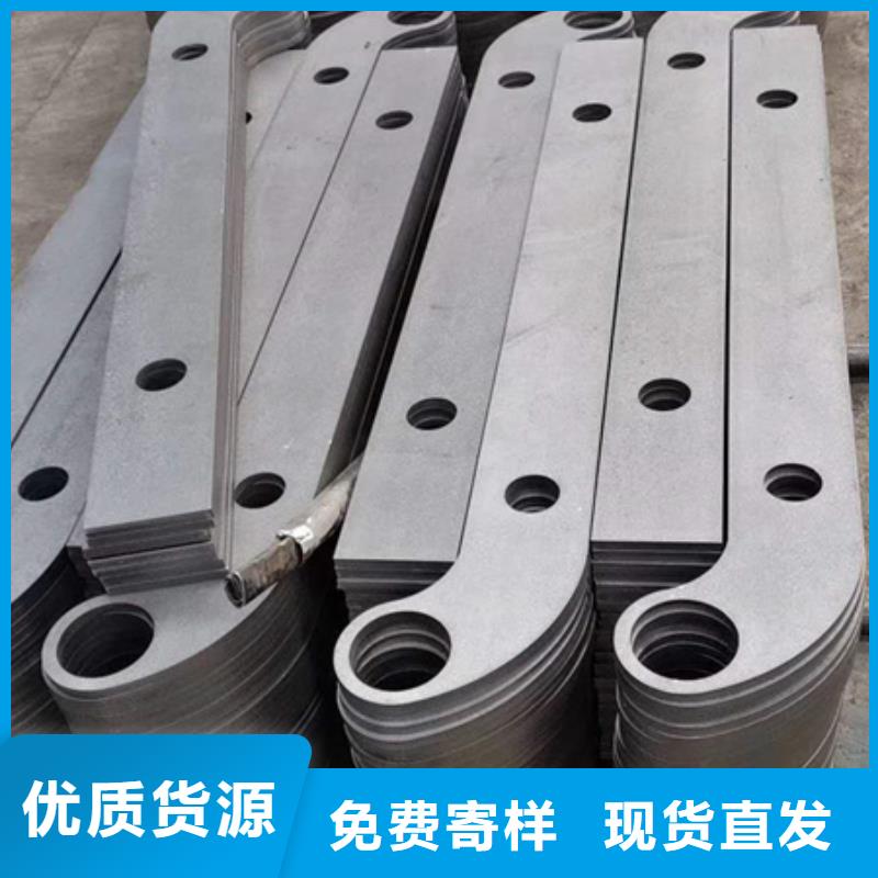 价格低的镀锌防撞护栏实体厂家