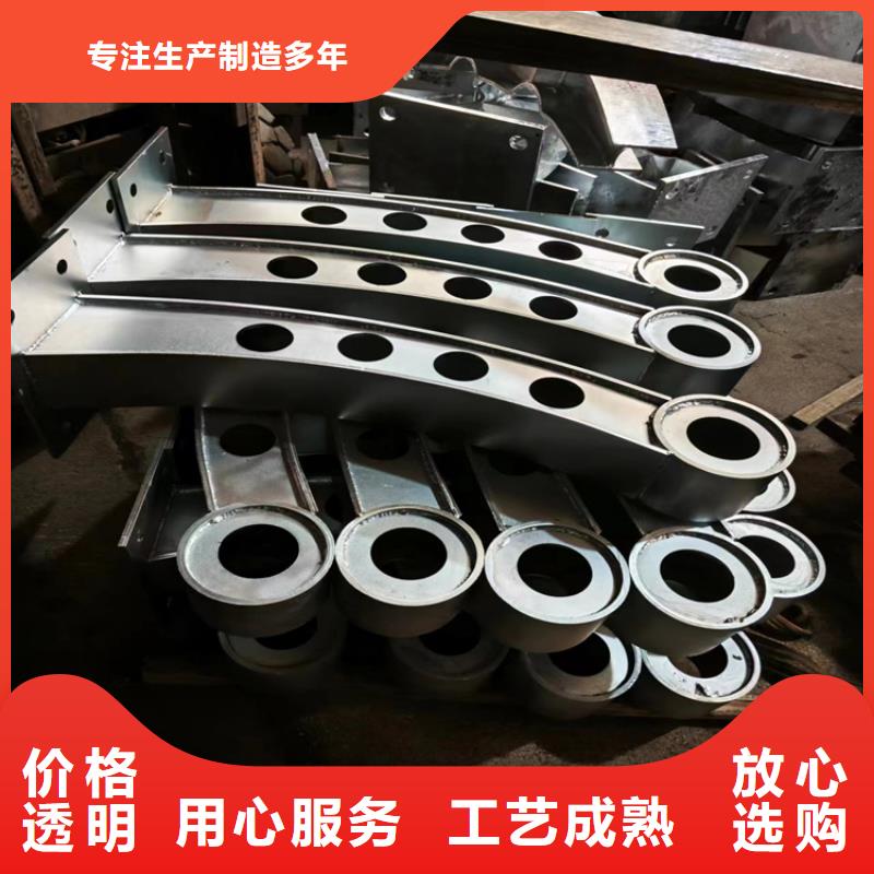 河道护栏不锈钢木纹转印栏杆厂家好货有保障