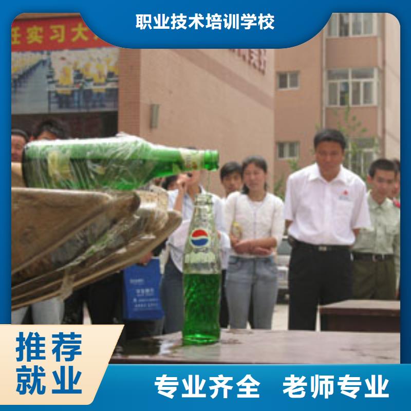 挖掘机操作计算机培训学校专业齐全
