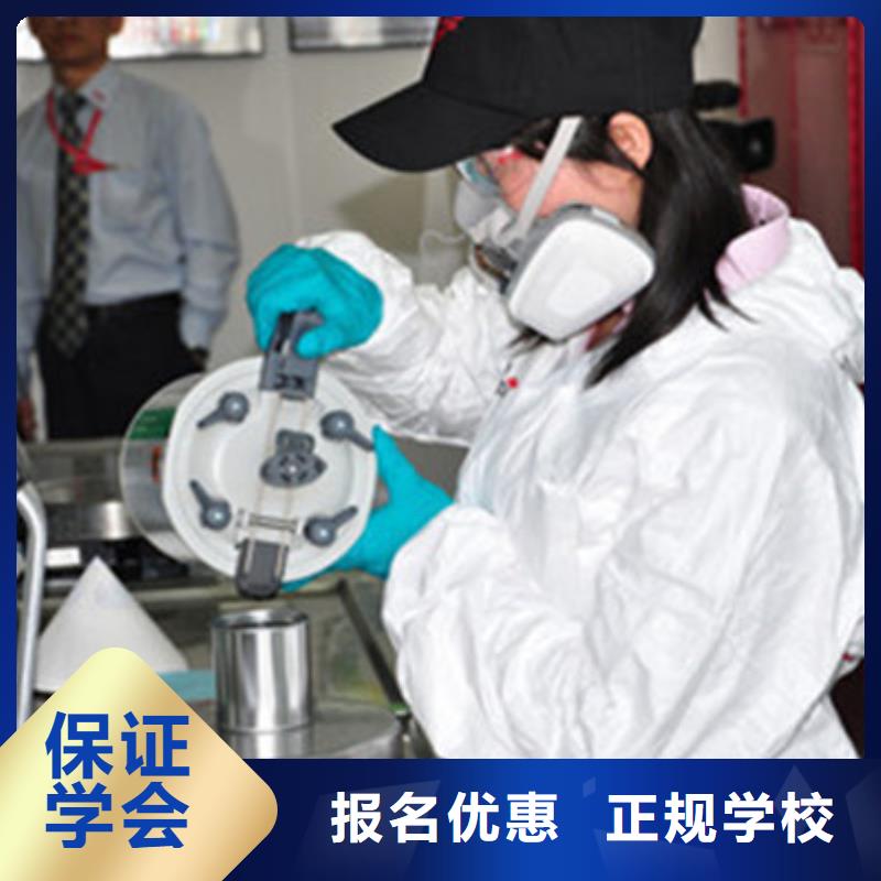 汽车美容装具培训学真技术
