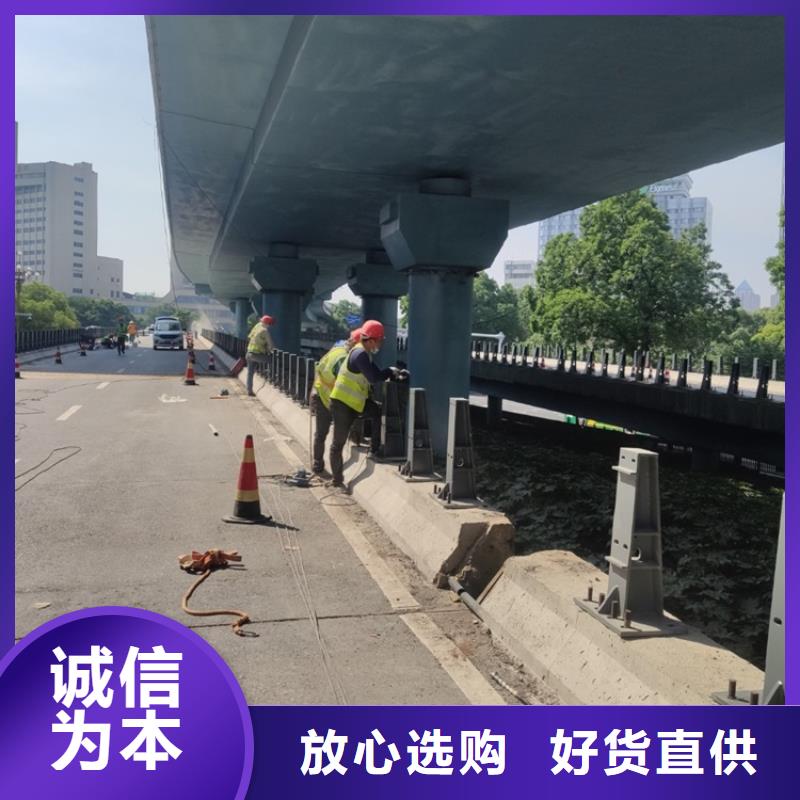 桥梁护栏_镀锌防撞护栏符合行业标准