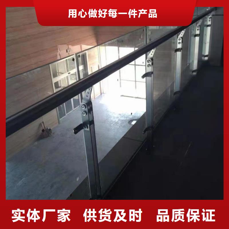 天桥不锈钢氟碳漆栏杆欢迎指导咨询