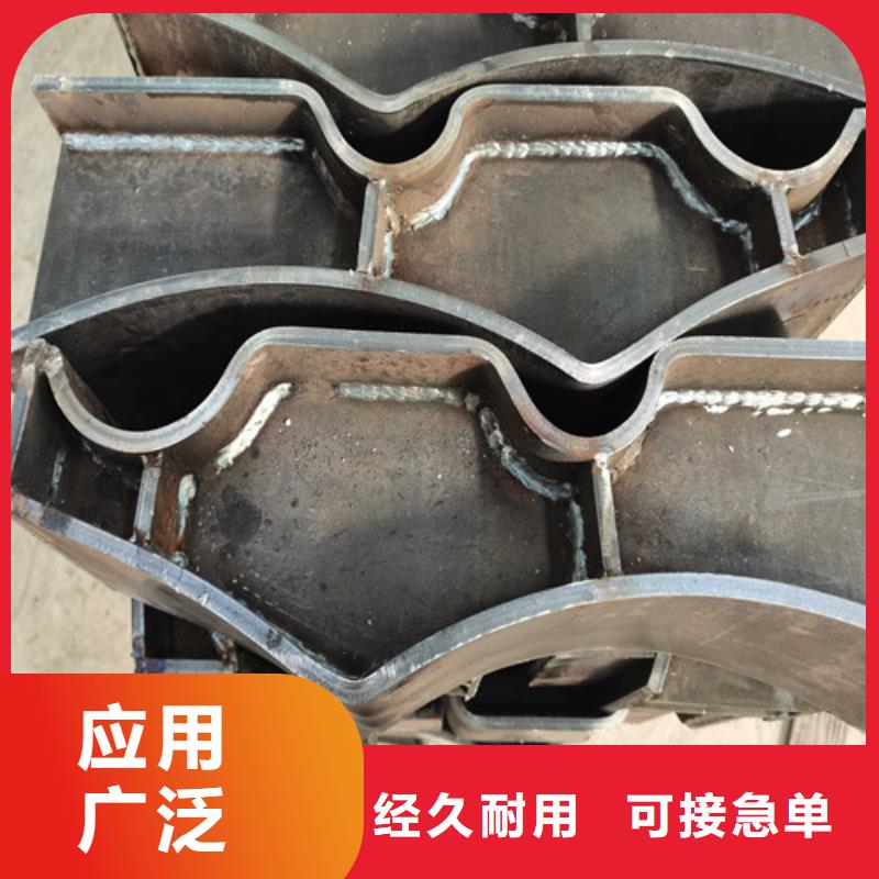 不锈钢复合管防撞护栏市政道路防护栏欢迎来厂考察