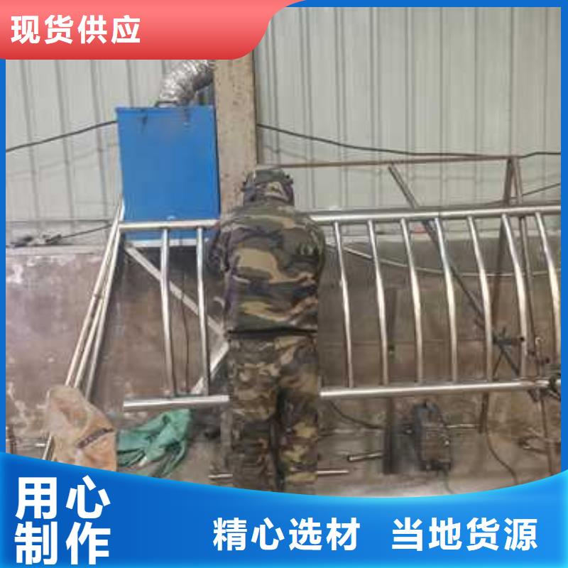 不锈钢复合管防撞护栏,q235b波形护栏板品质保证实力见证