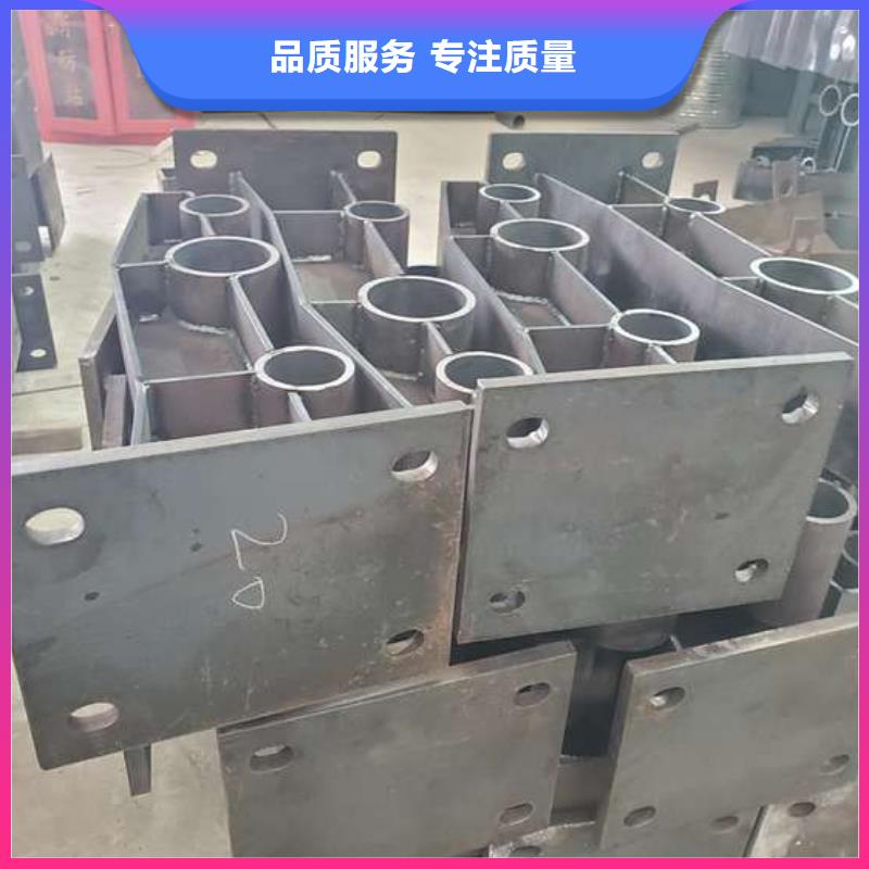 防撞护栏_【桥梁护栏】使用寿命长久鑫海达防撞护栏