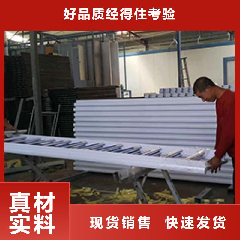 道路护栏灯箱护栏厂家拥有先进的设备