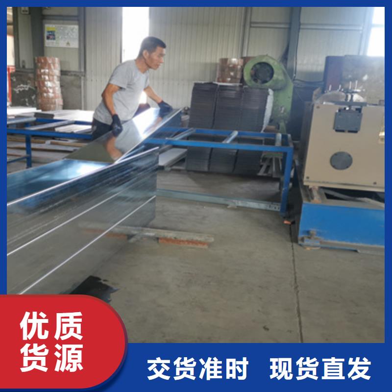 热镀锌带孔托盘桥架实体工厂批发价格
