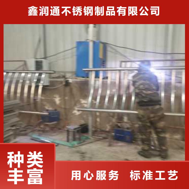护栏 桥梁防撞护栏厂家供应