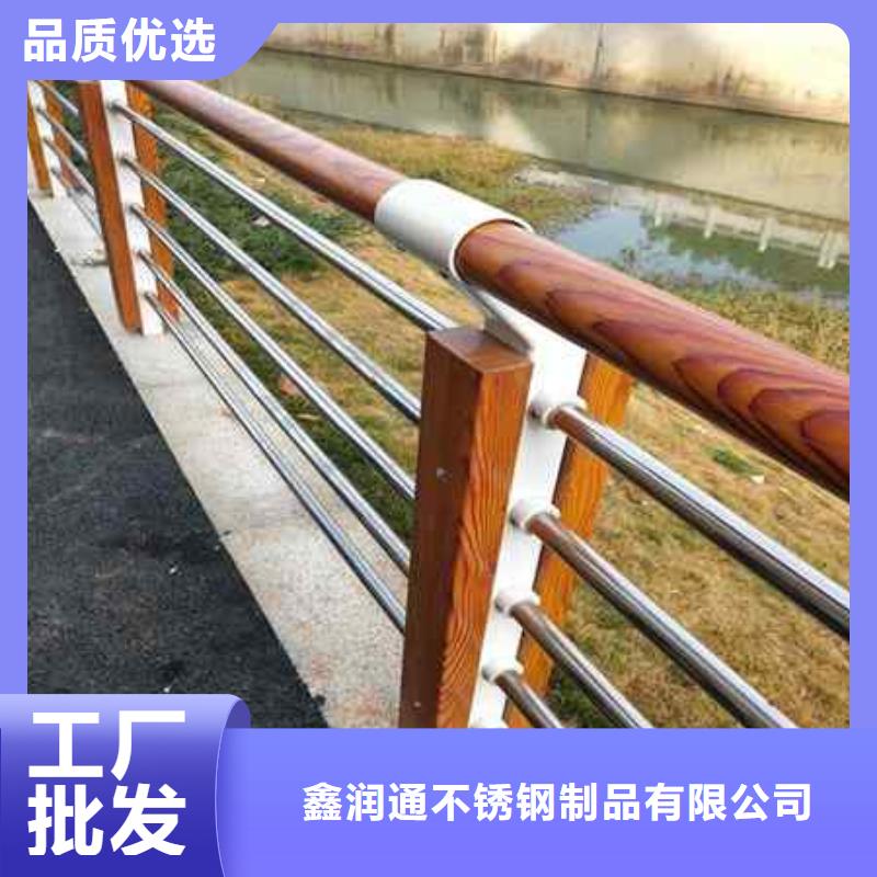 护栏,镀锌喷塑防撞栏打造行业品质