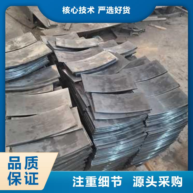 厂家主打产品喷塑防撞护栏欢迎询价