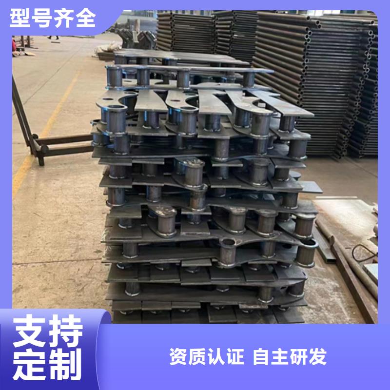 护栏-国道抗冲击围栏好厂家有担当
