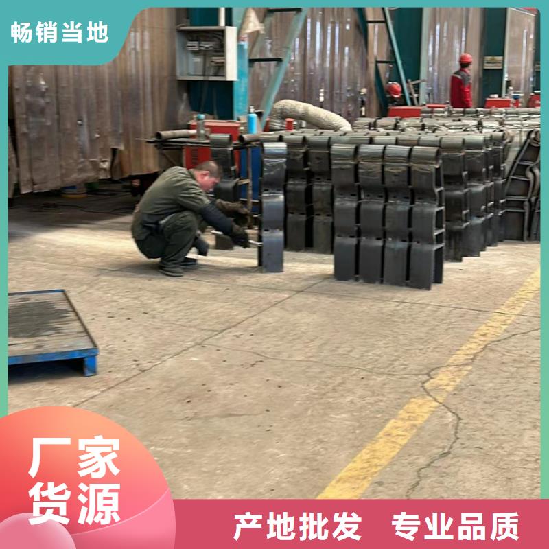 护栏专注生产制造多年