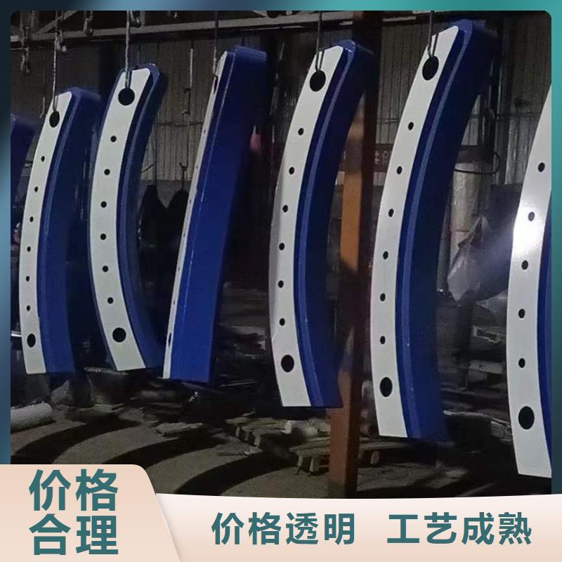 桥上的防撞护栏-实体厂家质量放心