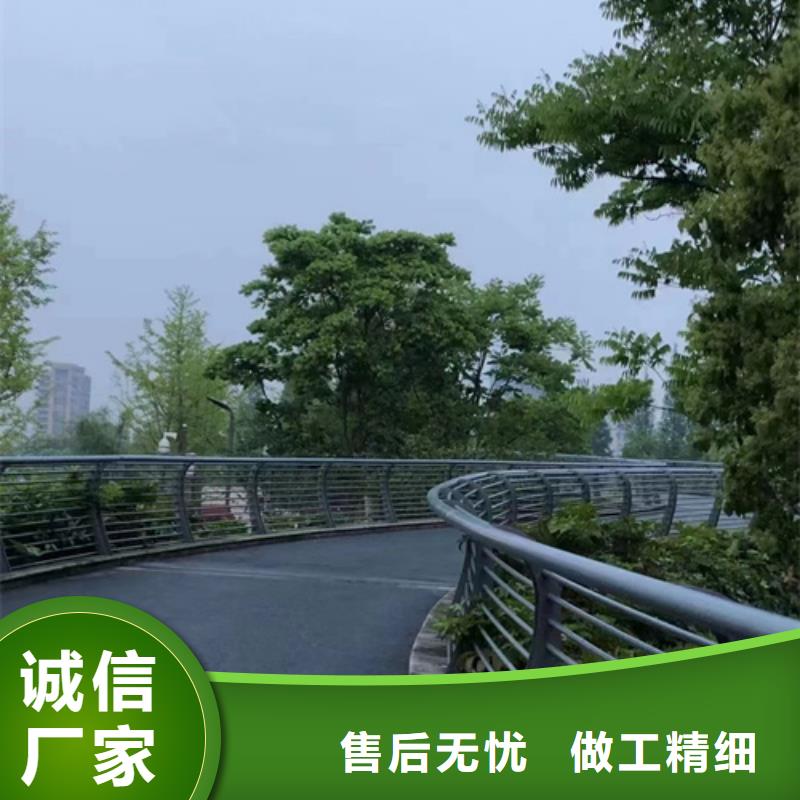 护栏专注生产制造多年