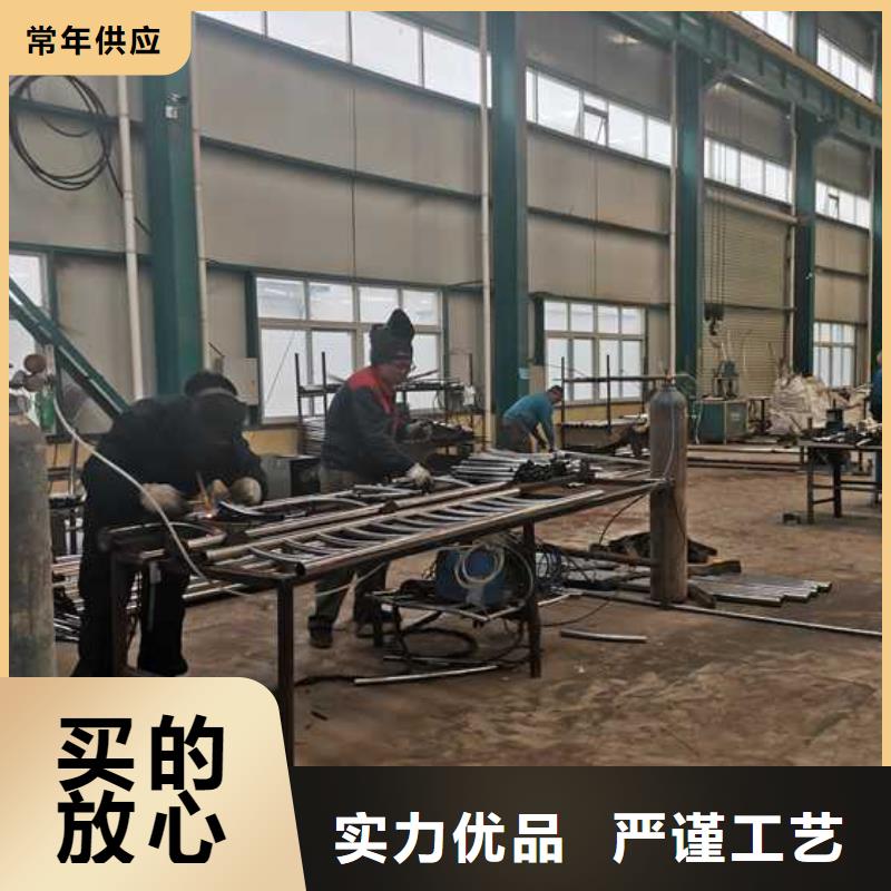 【道路护栏 防撞护栏生产厂家专注生产N年】