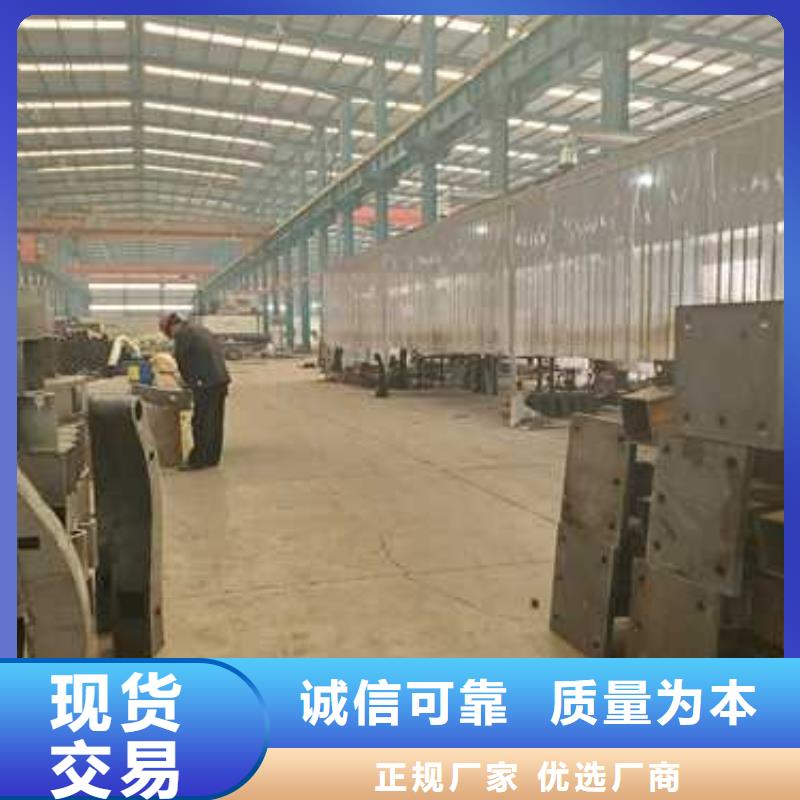 道路护栏现货实拍