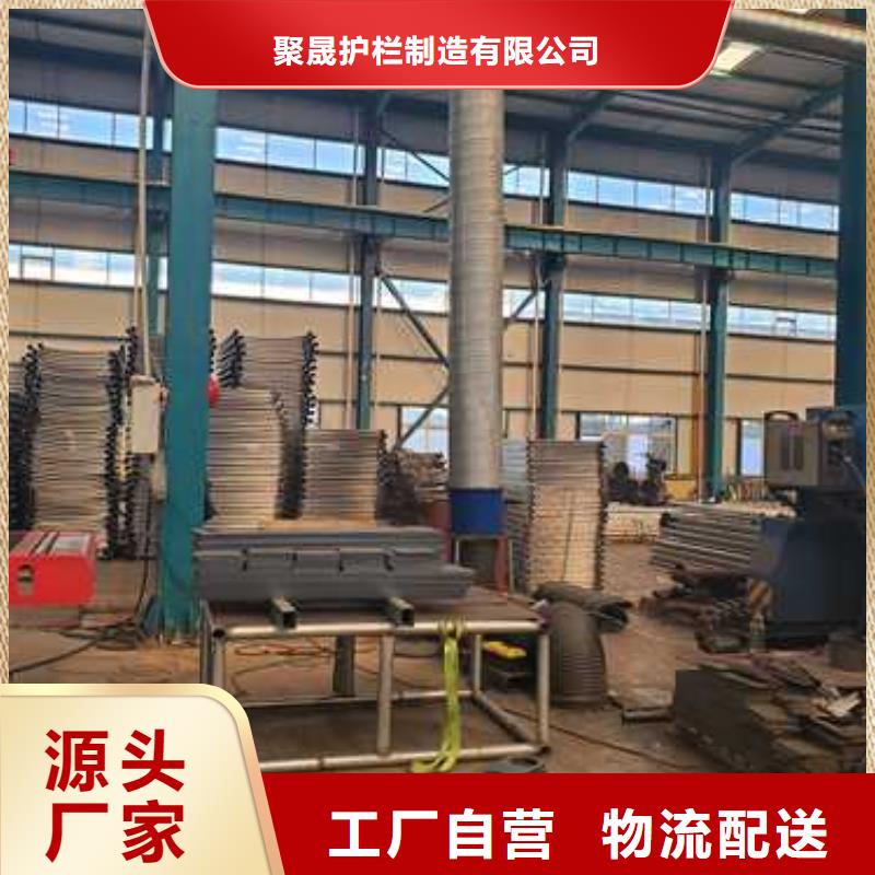 道路护栏款式多样