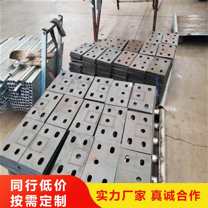 【不锈钢护栏中央分隔栏大量现货供应】