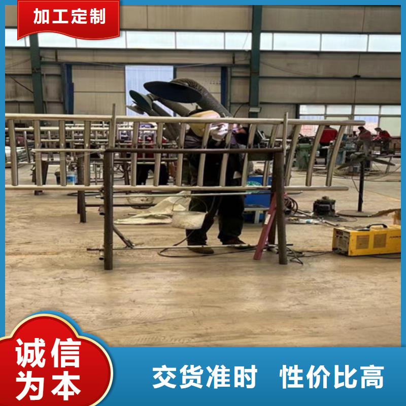 不锈钢复合管 立柱厂家拥有先进的设备