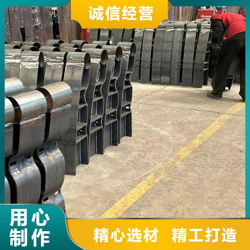 桥梁护栏立柱结实耐用