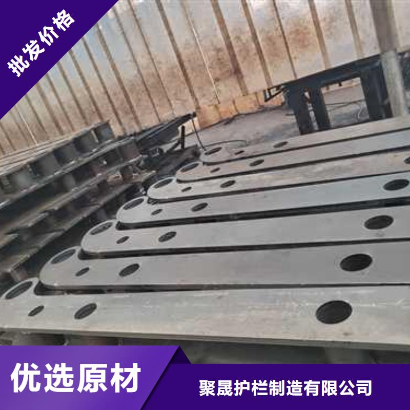不锈钢碳素钢复合管护栏使用寿命长久