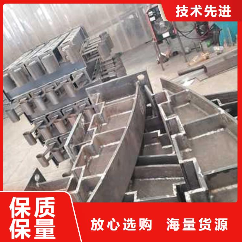 【不锈钢碳素钢复合管护栏】灯光护栏厂用心做产品