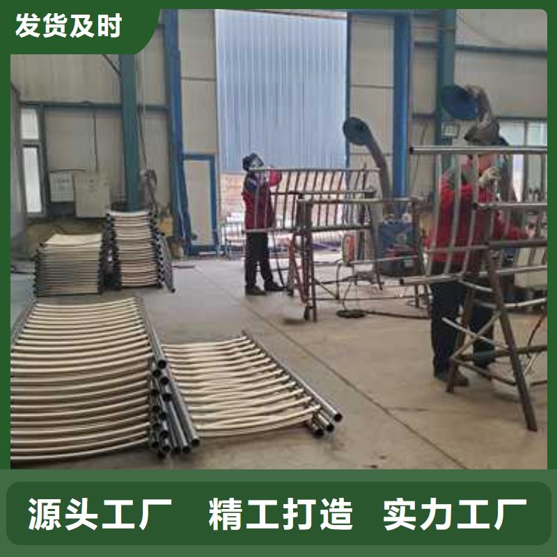 桥梁防撞护栏,国道抗冲击围栏产品实拍