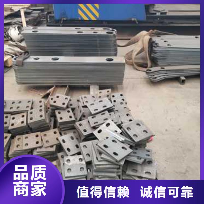 定制桥梁两侧防撞护栏_精选厂家
