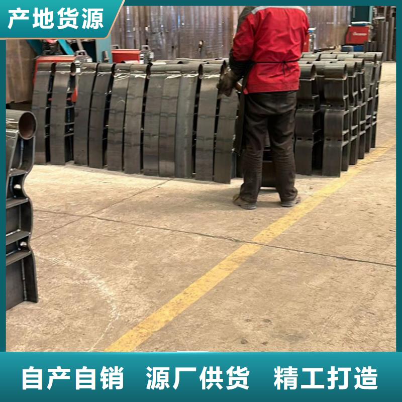 道路护栏精工细作品质优良