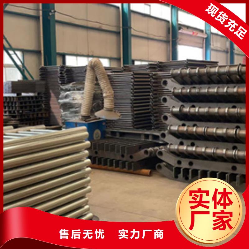 道路护栏精工细作品质优良