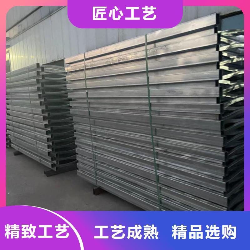 道路护栏诚信经营现货现发