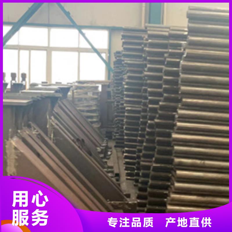 道路护栏-镀锌喷塑防撞栏用心细节