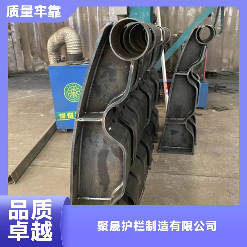 道路护栏实拍展现
